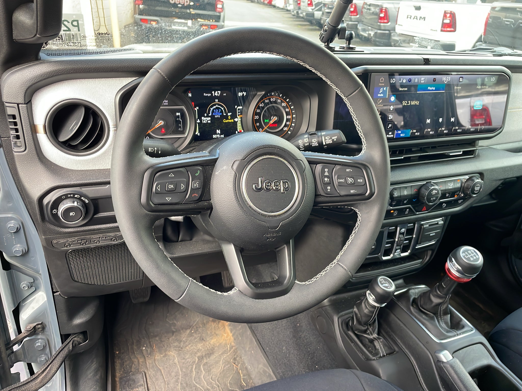 2025 Jeep Wrangler 4-Door Summit 4x4