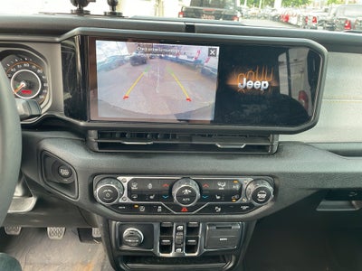 2025 Jeep Wrangler 4-Door Summit 4x4