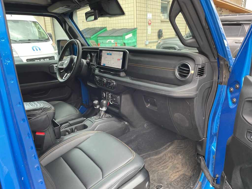 2024 Jeep Wrangler 4-Door Sahara 4x4