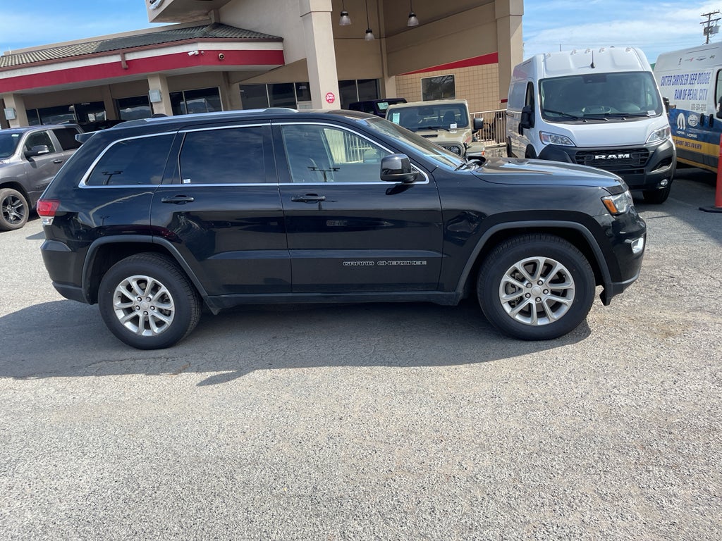 2021 Jeep Grand Cherokee Laredo E 4x2