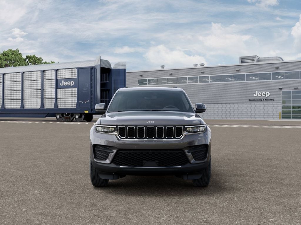 2026 Jeep Grand Cherokee GRAND CHEROKEE LAREDO 4X2