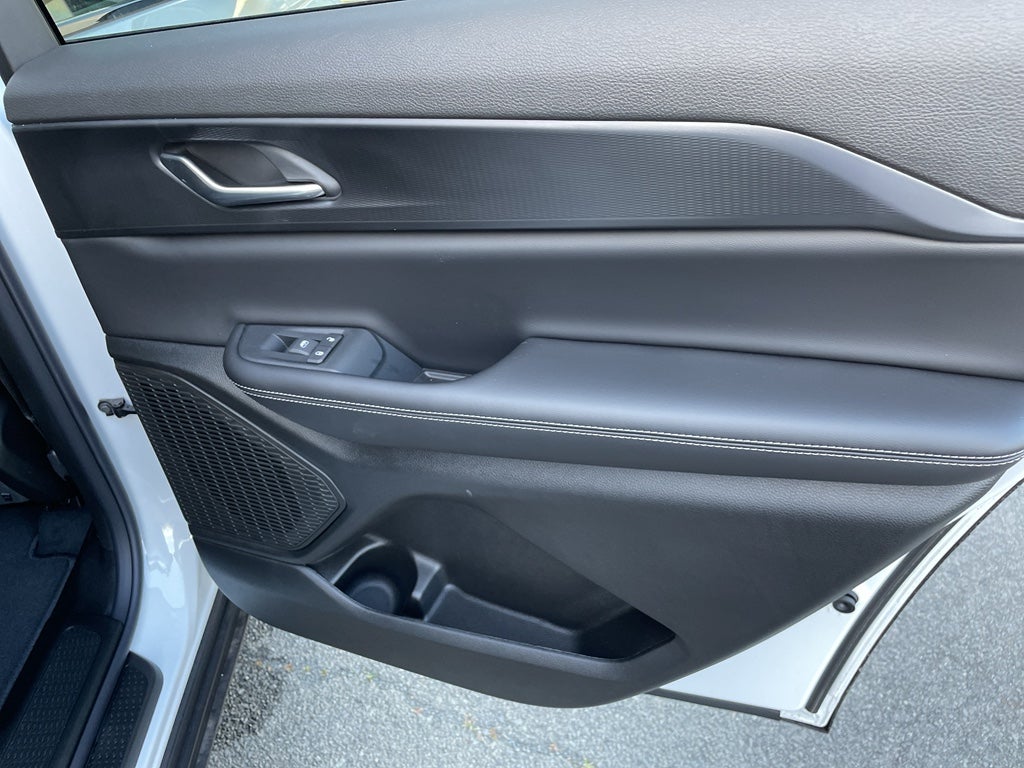 2025 Jeep Grand Cherokee GRAND CHEROKEE L LAREDO X 4X2