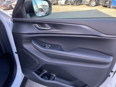 2025 Jeep Grand Cherokee GRAND CHEROKEE L LAREDO X 4X2