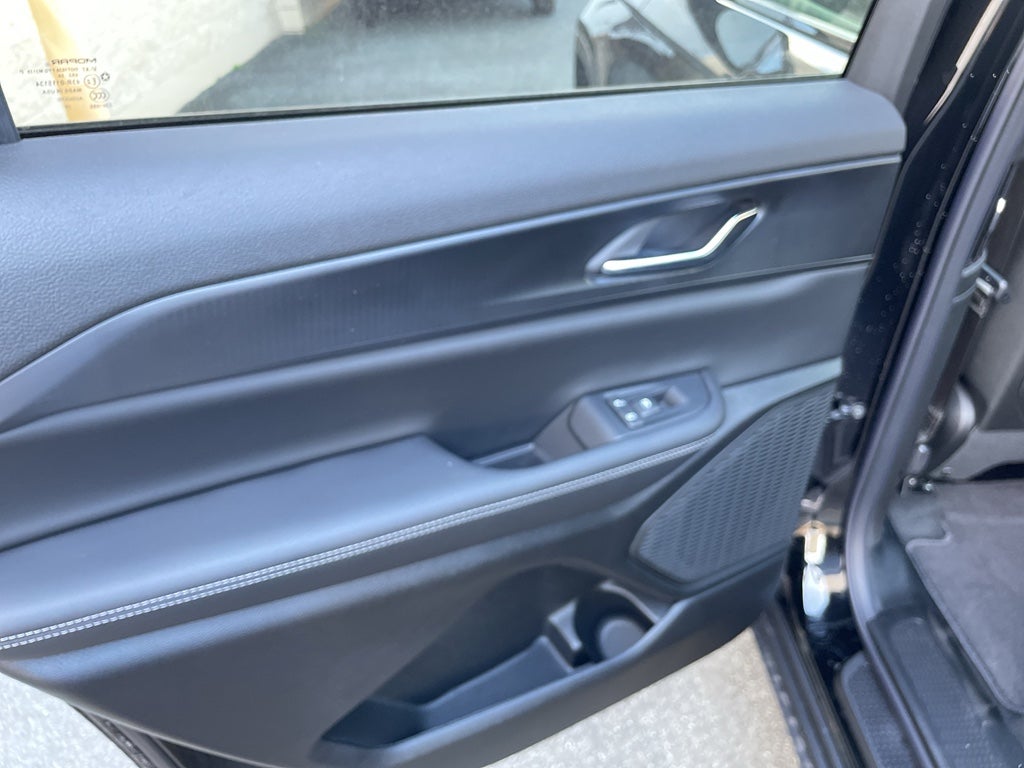 2025 Jeep Grand Cherokee GRAND CHEROKEE L LAREDO X 4X2