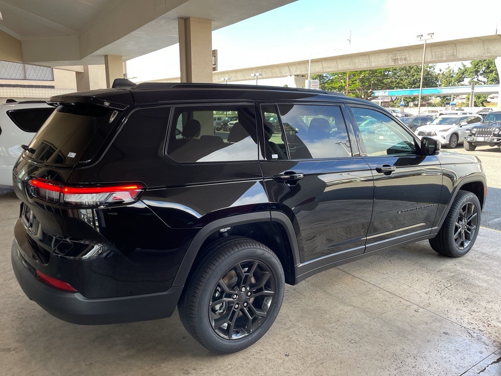 2025 Jeep Grand Cherokee GRAND CHEROKEE L LIMITED 4X4