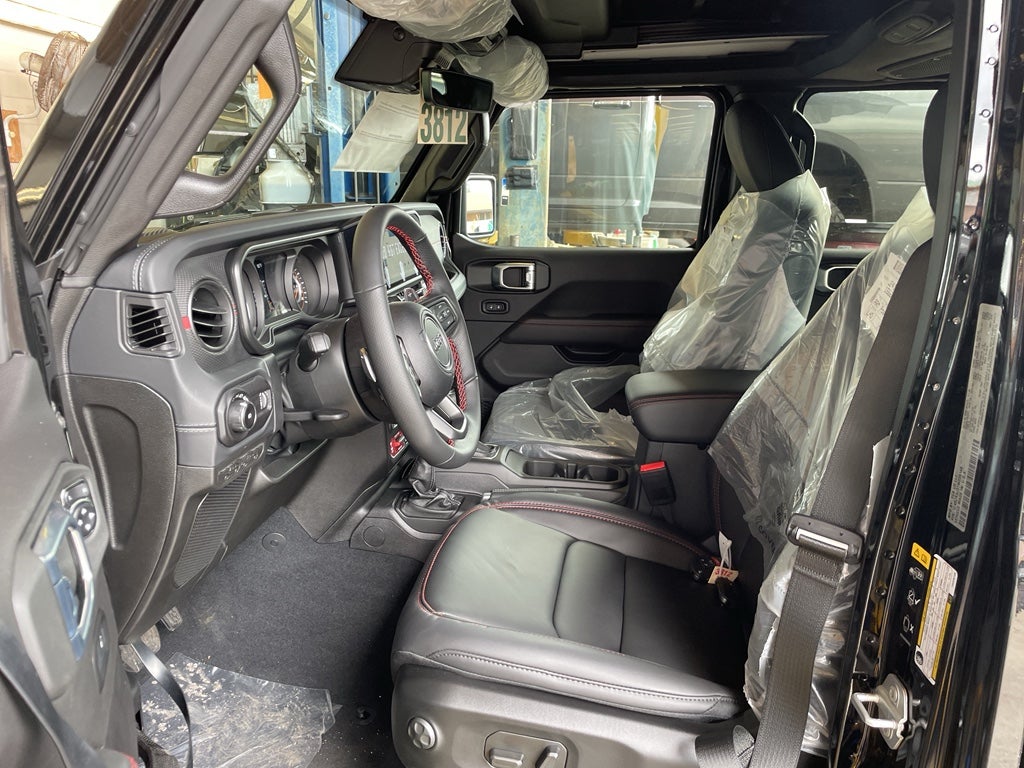 2026 Jeep Wrangler WRANGLER 4-DOOR MOAB 392