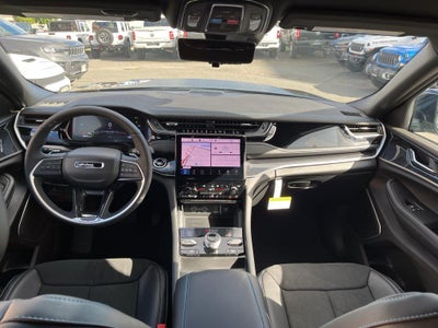 2025 Jeep Grand Cherokee 4xe Trailhawk