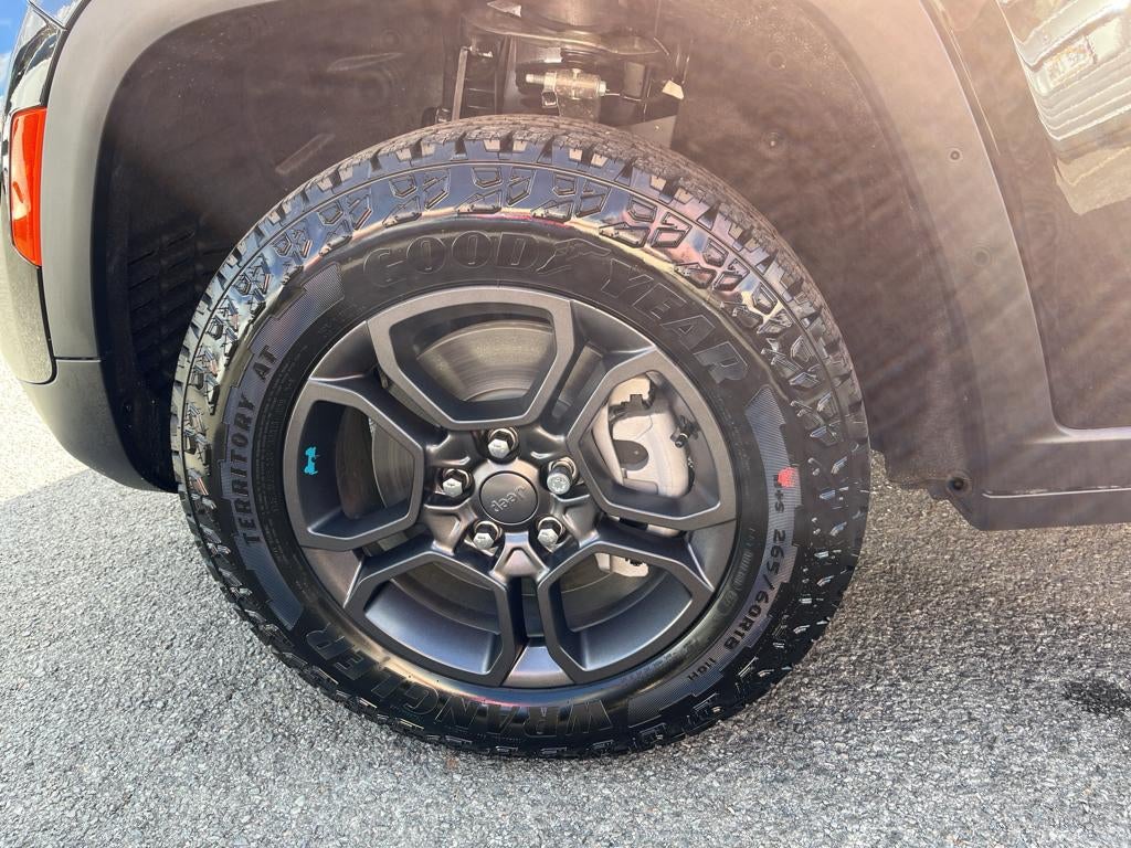 2025 Jeep Grand Cherokee 4xe Trailhawk