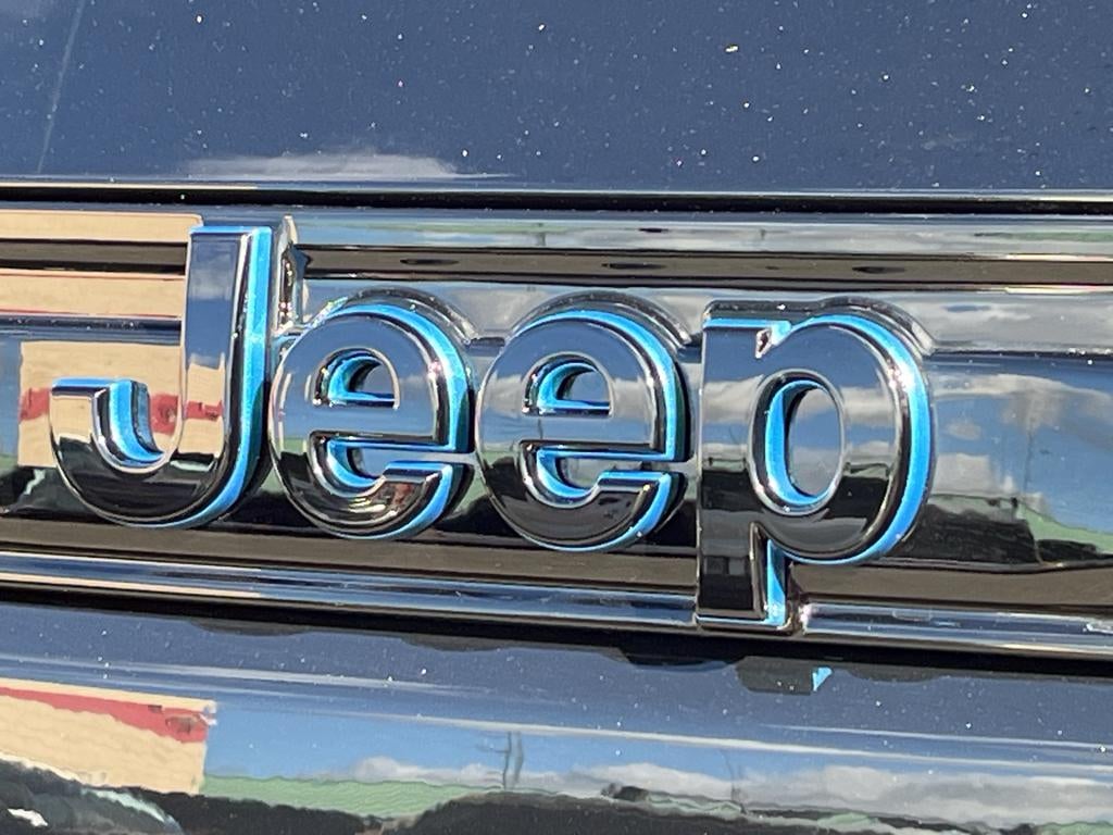 2025 Jeep Grand Cherokee 4xe Trailhawk