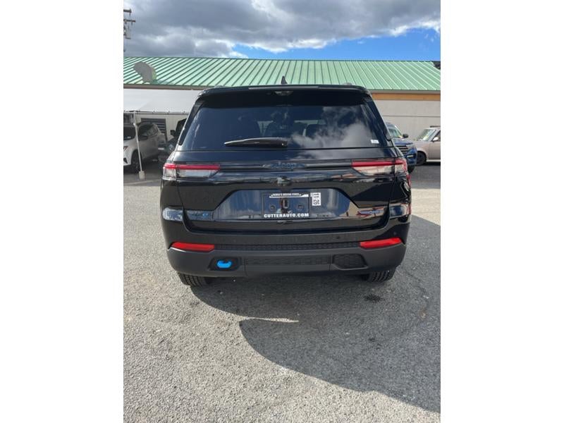 2025 Jeep Grand Cherokee 4xe Trailhawk