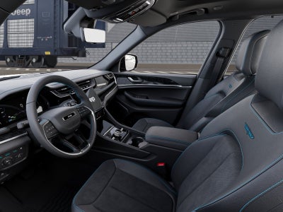 2025 Jeep Grand Cherokee 4xe Trailhawk