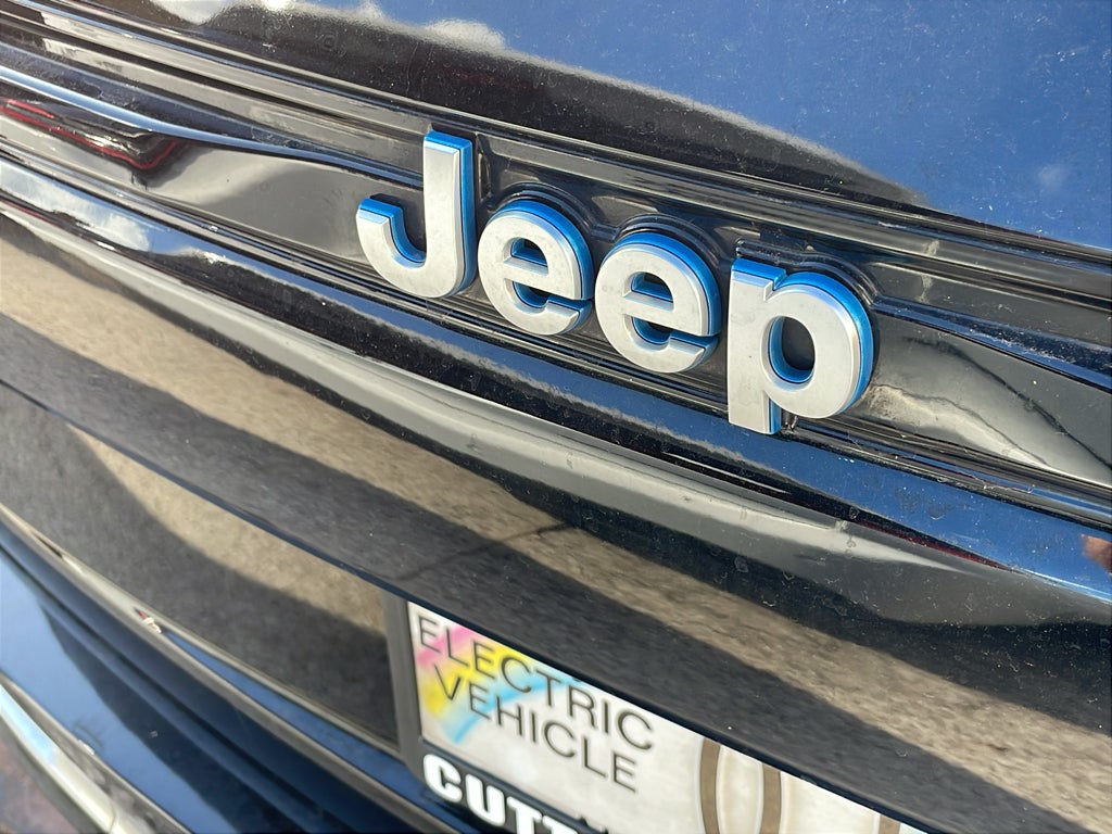 2022 Jeep Grand Cherokee 4xe Summit