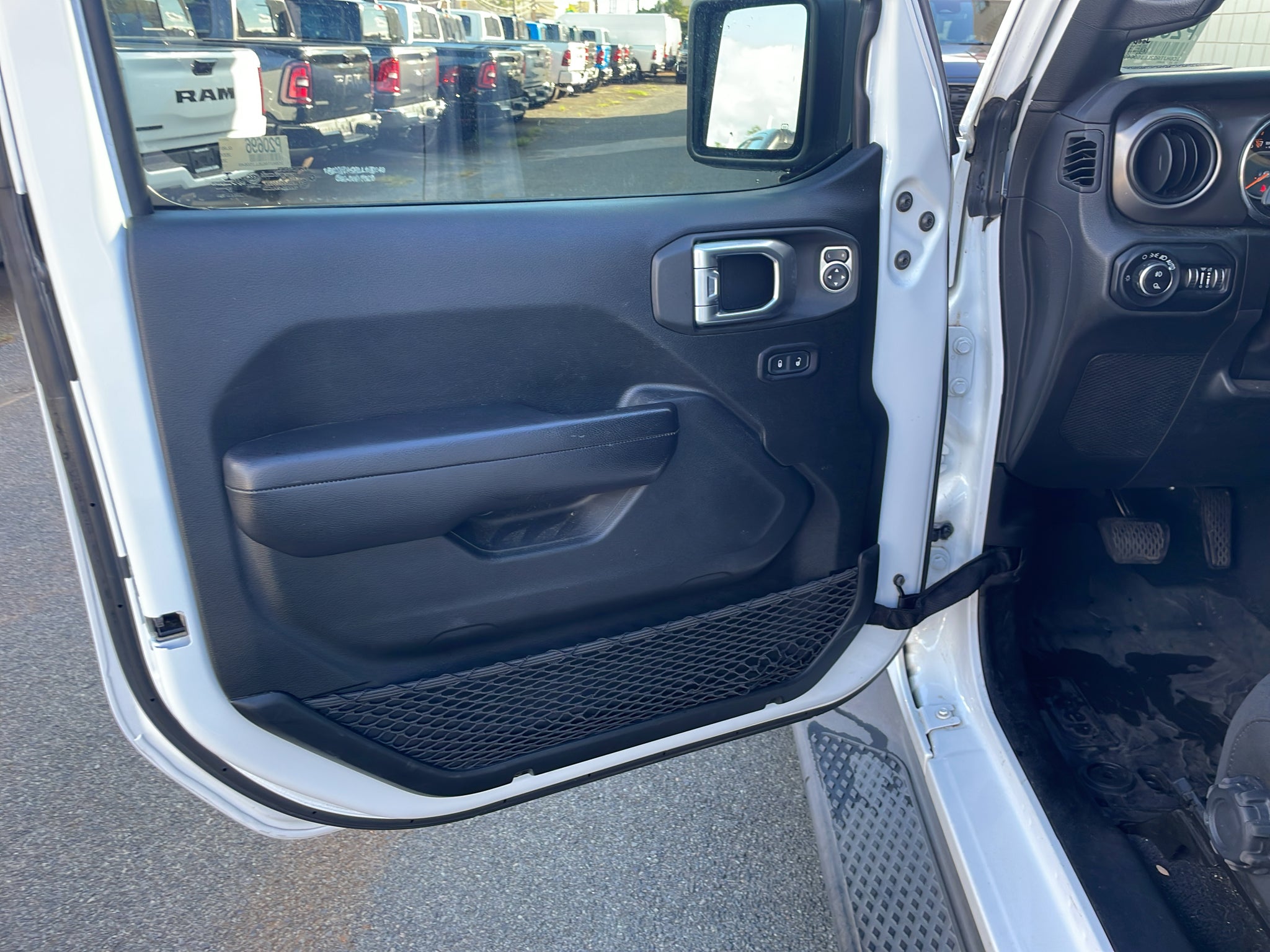 2020 Jeep Gladiator Sport S