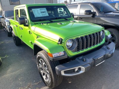 2026 Jeep Gladiator GLADIATOR SAHARA 4X4
