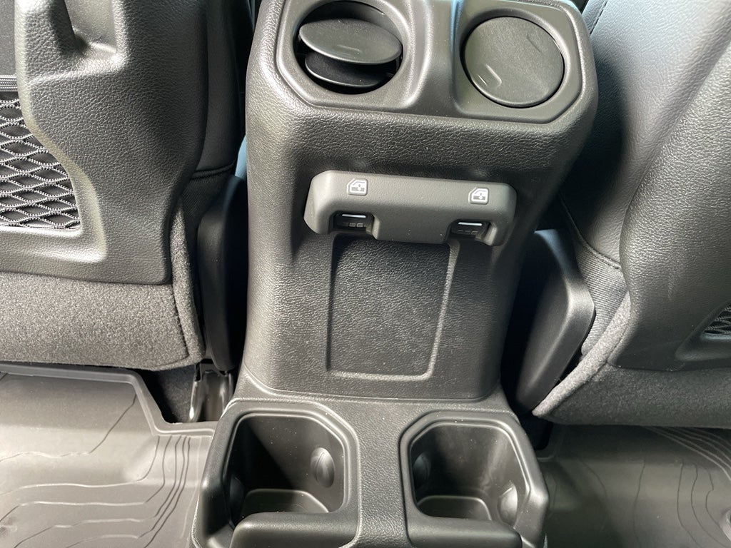 2026 Jeep Gladiator GLADIATOR SAHARA 4X4