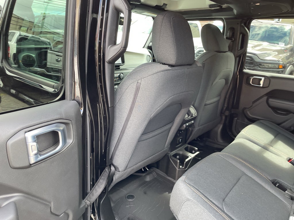 2026 Jeep Gladiator GLADIATOR SPORT S 4X4