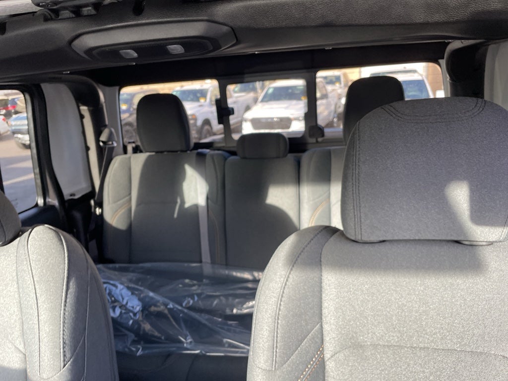 2026 Jeep Gladiator GLADIATOR SPORT S 4X4