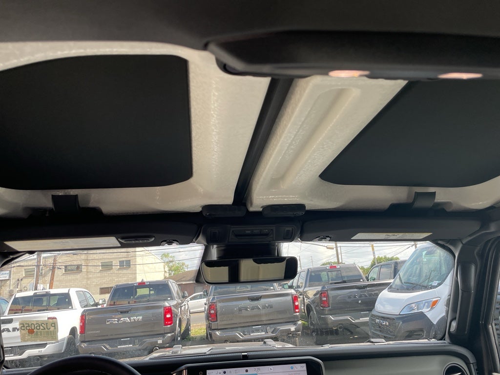 2026 Jeep Gladiator GLADIATOR MOJAVE X 4X4