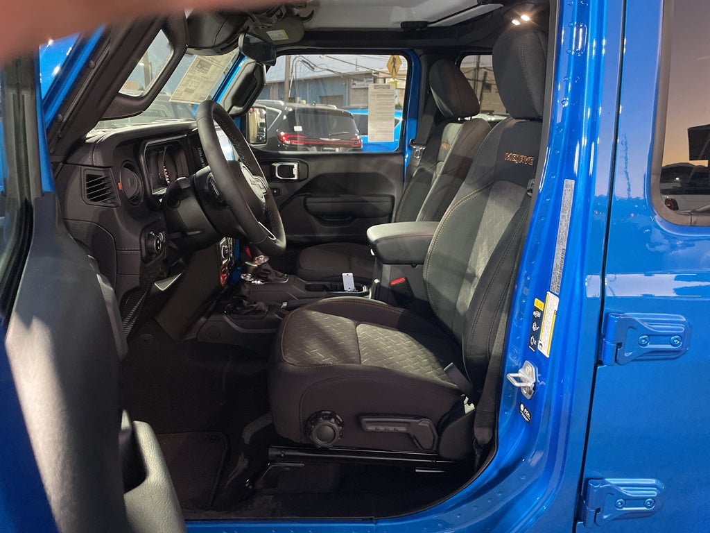 2026 Jeep Gladiator GLADIATOR MOJAVE 4X4