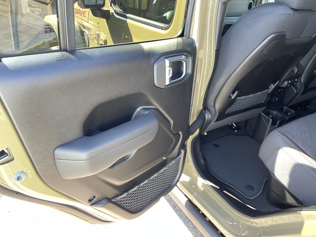 2026 Jeep Gladiator GLADIATOR MOJAVE 4X4