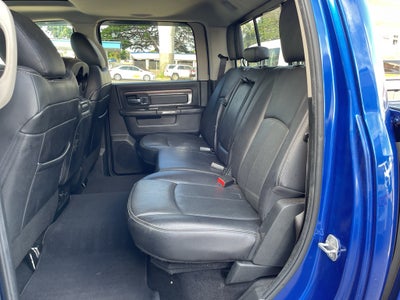 2018 RAM 1500 Laramie Crew Cab 4x2 5'7' Box