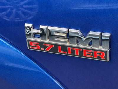 2018 RAM 1500 Laramie Crew Cab 4x2 5'7' Box