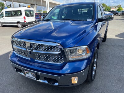 2018 RAM 1500 Laramie Crew Cab 4x2 5'7' Box