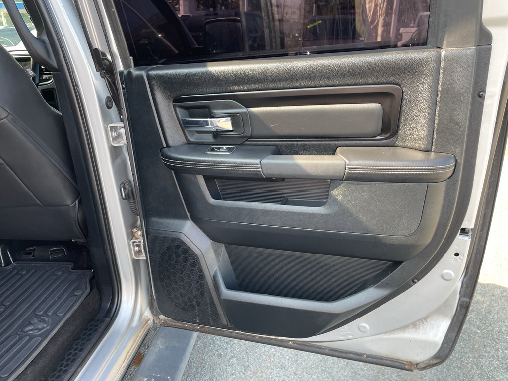 2017 RAM 1500 Rebel Crew Cab 4x4 5'7' Box