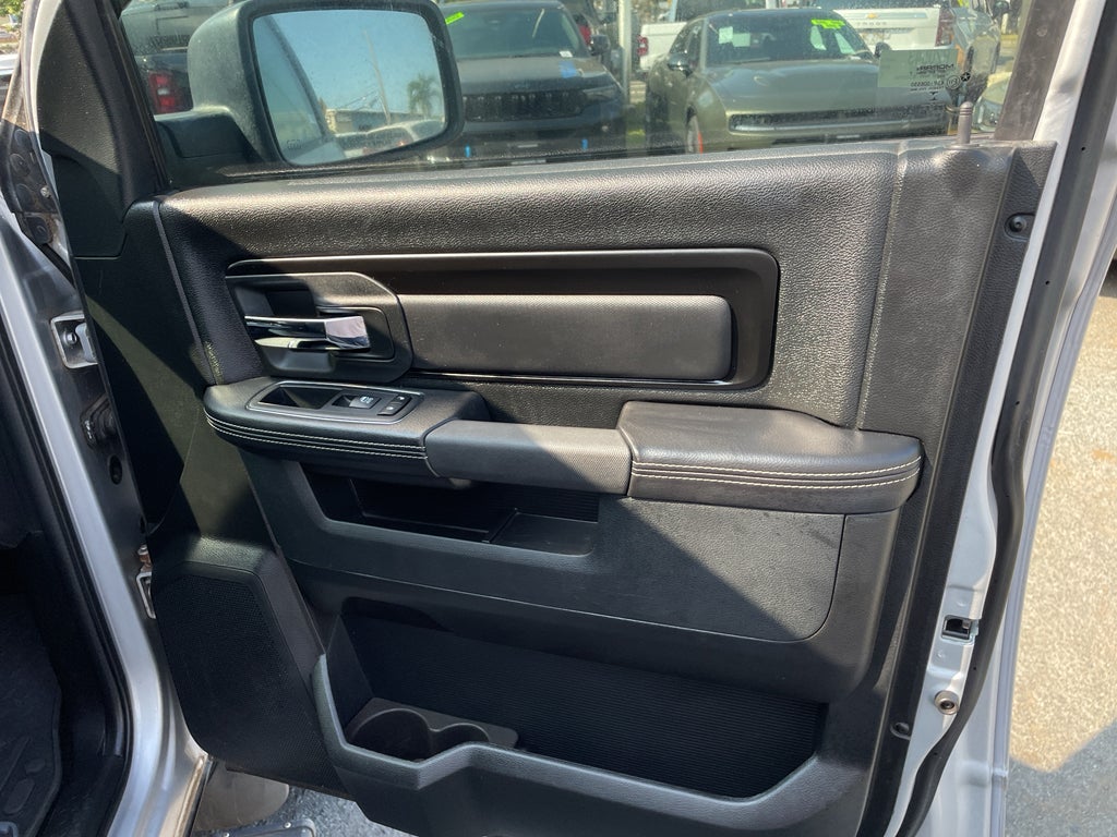 2017 RAM 1500 Rebel Crew Cab 4x4 5'7' Box