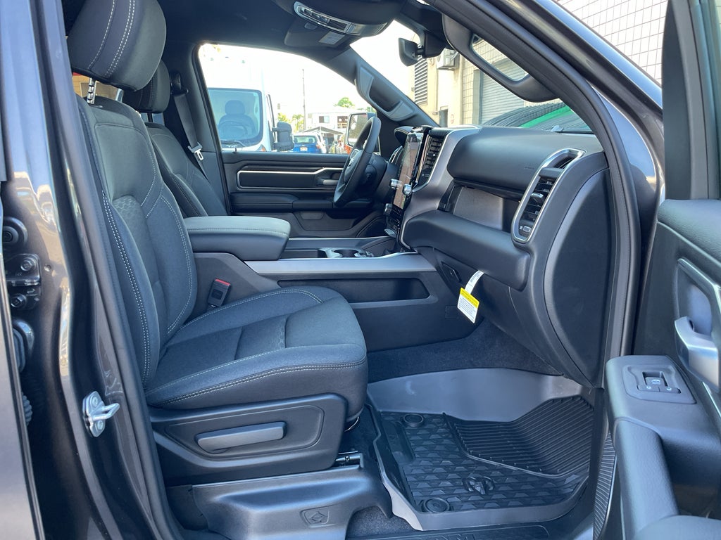 2026 RAM Ram 1500 RAM 1500 BIG HORN CREW CAB 4X2 5'7' BOX