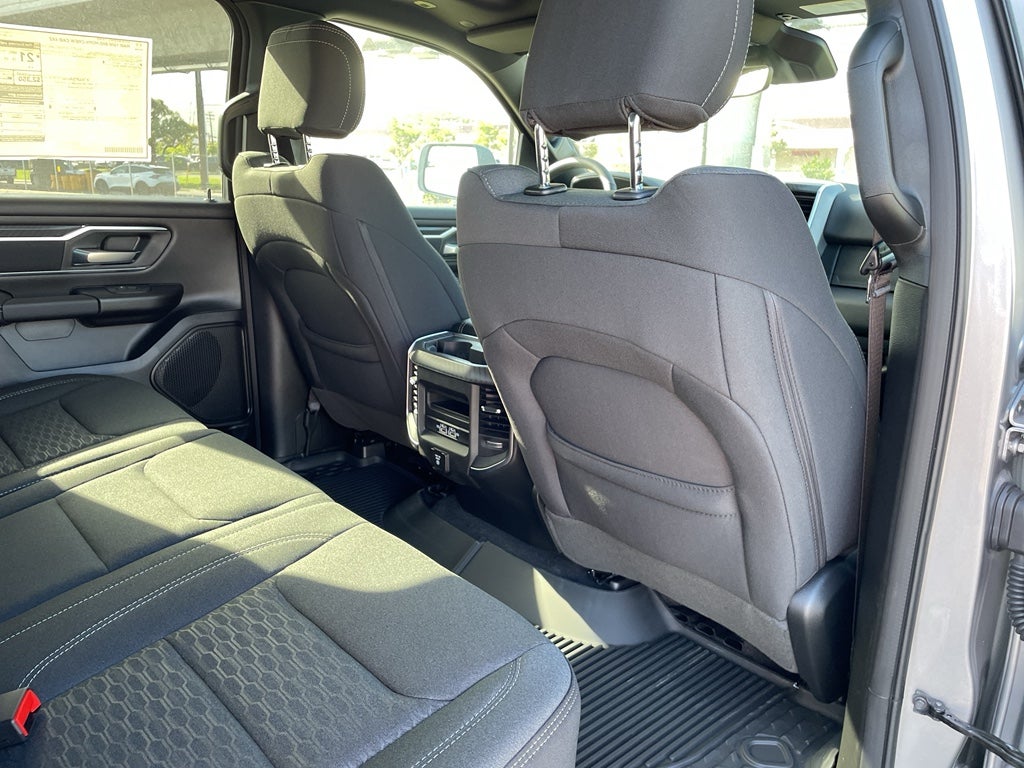 2026 RAM Ram 1500 RAM 1500 BIG HORN CREW CAB 4X2 5'7' BOX