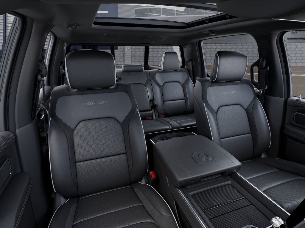 2026 RAM Ram 1500 RAM 1500 LARAMIE CREW CAB 4X2 5'7' BOX