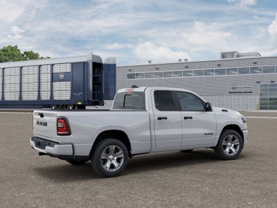 2026 RAM 1500 RAM 1500 EXPRESS QUAD CAB 4X2 6'4' BOX