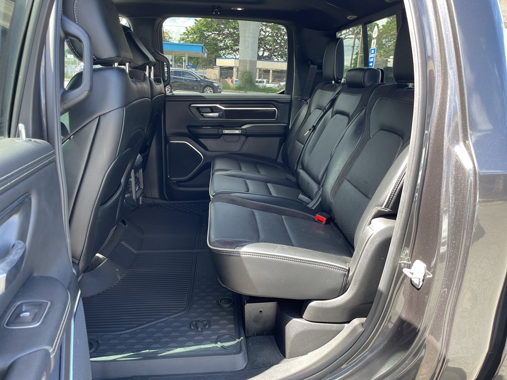 2024 RAM 1500 Laramie Crew Cab 4x4 5'7' Box