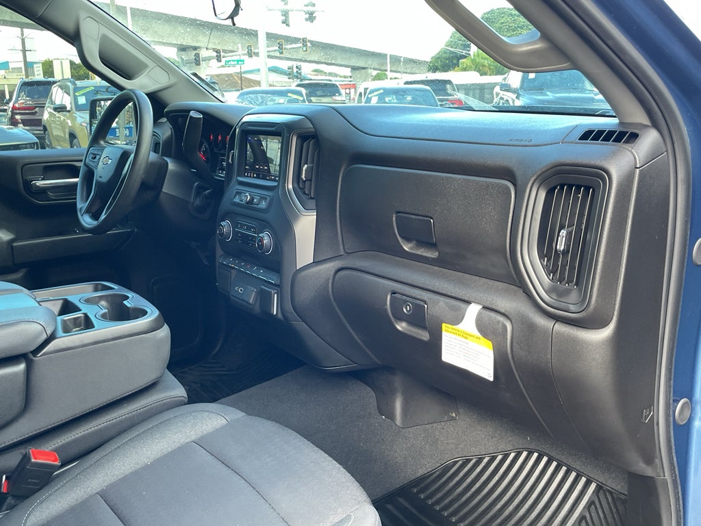 2024 Chevrolet Silverado 1500 2WD Crew Cab Short Bed Custom