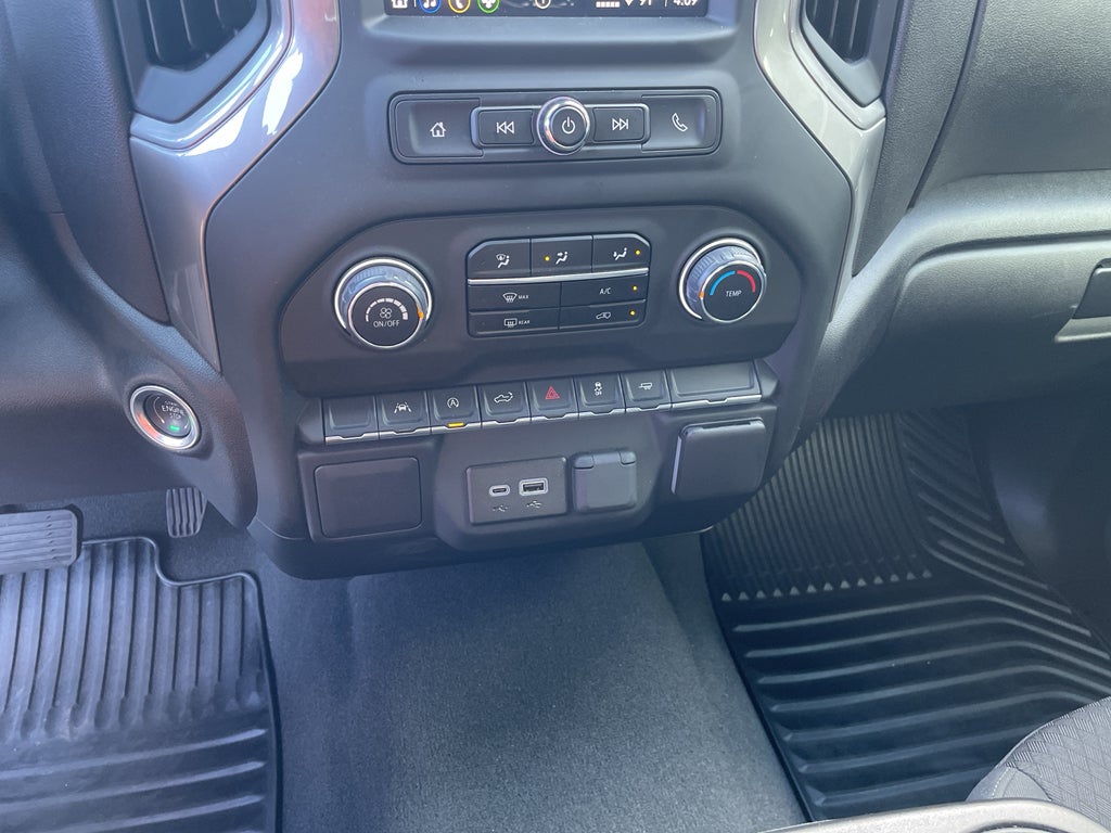 2024 Chevrolet Silverado 1500 2WD Crew Cab Short Bed Custom