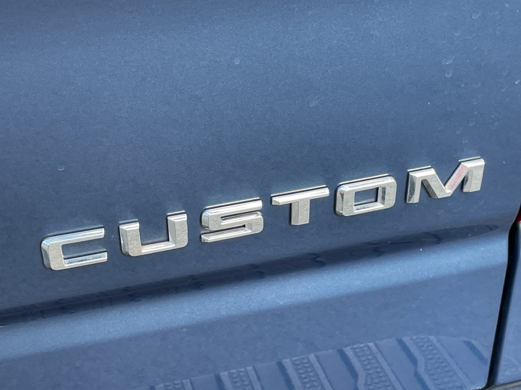 2024 Chevrolet Silverado 1500 2WD Crew Cab Short Bed Custom
