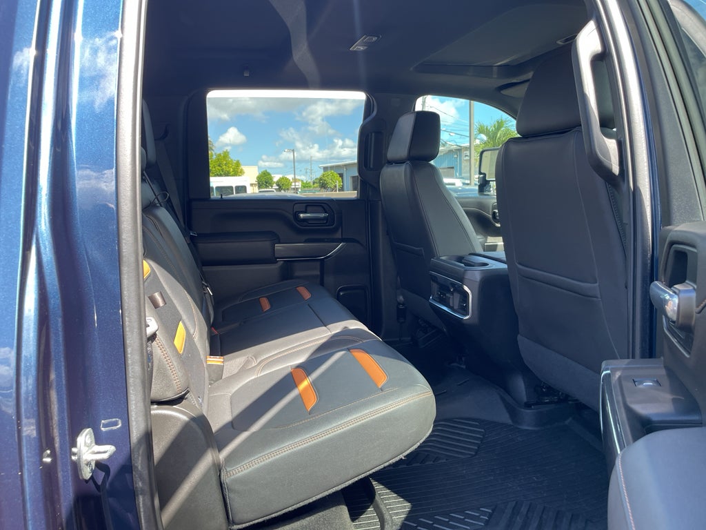 2022 GMC Sierra 2500HD 4WD Crew Cab Standard Bed AT4