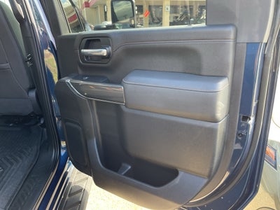 2022 GMC Sierra 2500HD 4WD Crew Cab Standard Bed AT4