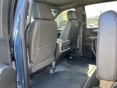 2022 GMC Sierra 2500HD 4WD Crew Cab Standard Bed AT4