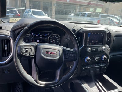 2022 GMC Sierra 2500HD 4WD Crew Cab Standard Bed AT4