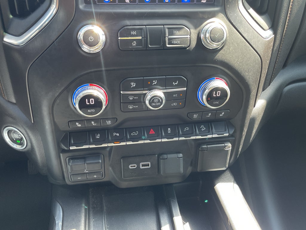 2022 GMC Sierra 2500HD 4WD Crew Cab Standard Bed AT4