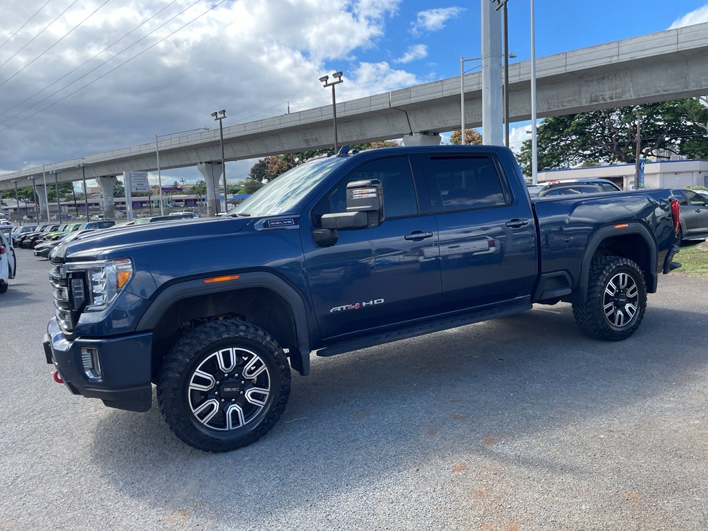 2022 GMC Sierra 2500HD 4WD Crew Cab Standard Bed AT4