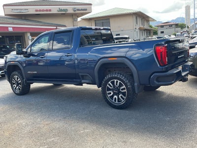 2022 GMC Sierra 2500HD 4WD Crew Cab Standard Bed AT4