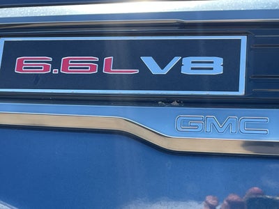 2022 GMC Sierra 2500HD 4WD Crew Cab Standard Bed AT4