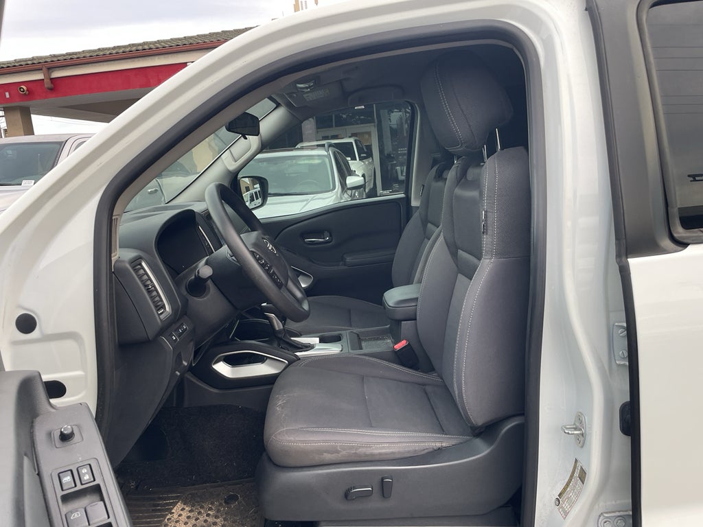 2022 Nissan Frontier Crew Cab SV 4x2