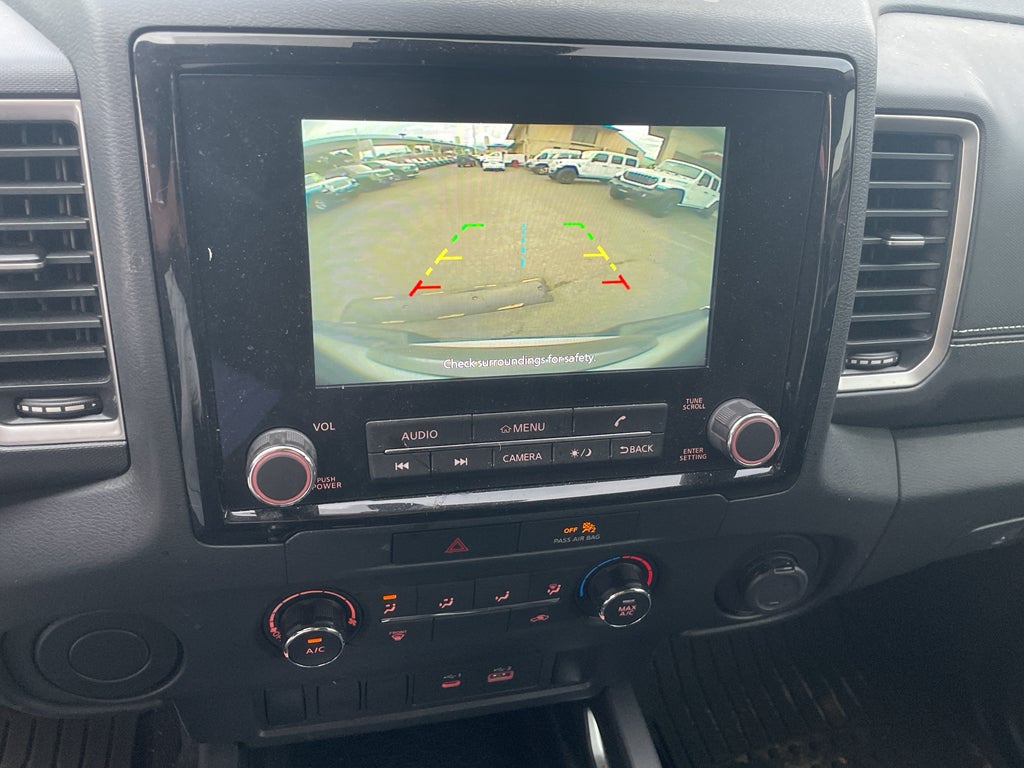 2022 Nissan Frontier Crew Cab SV 4x2