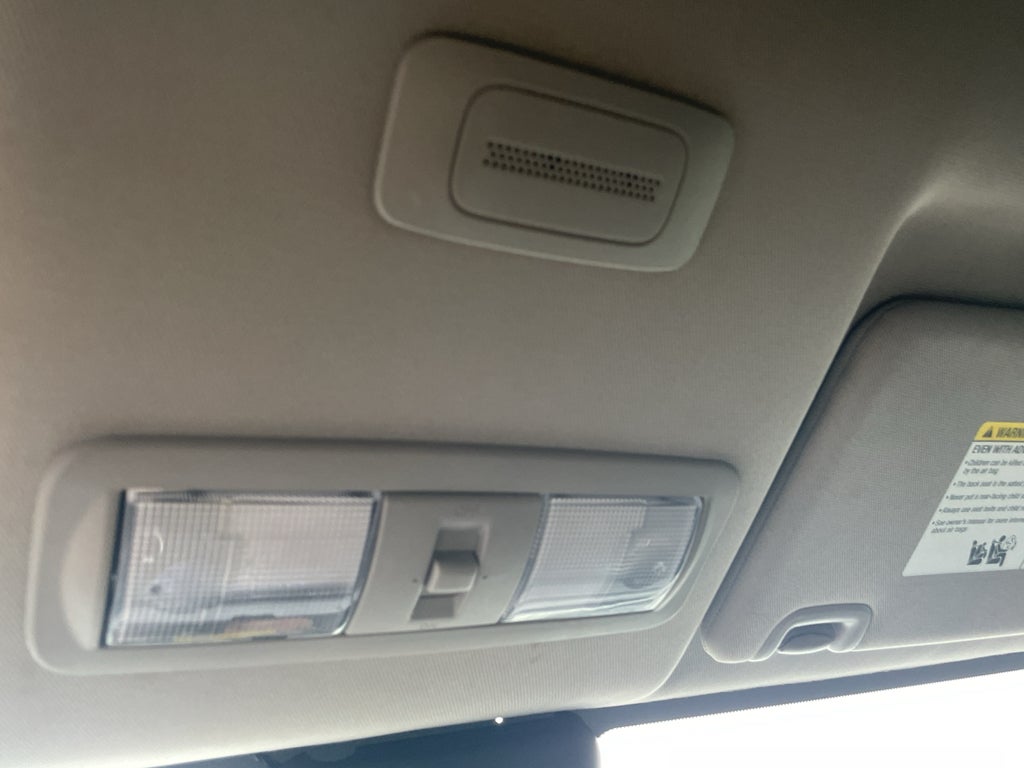 2022 Nissan Frontier Crew Cab SV 4x2