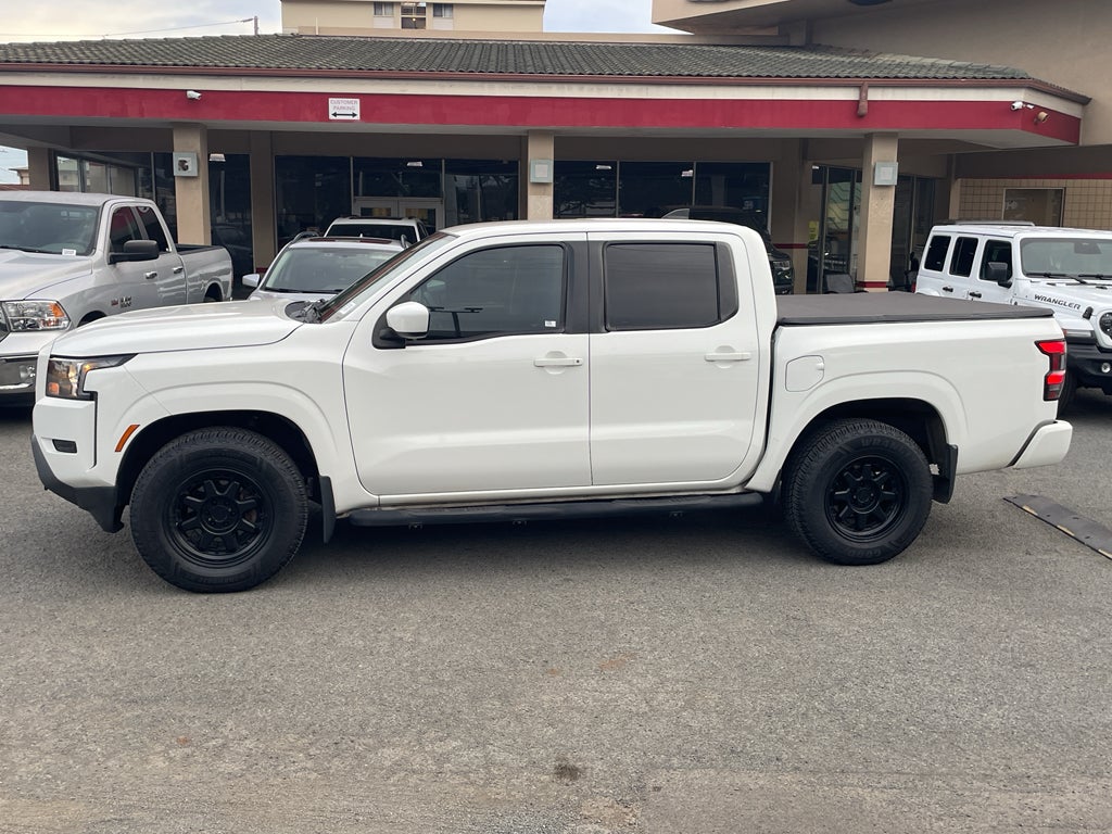 2022 Nissan Frontier Crew Cab SV 4x2