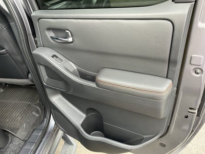 2024 Nissan Frontier Crew Cab PRO-4X 4x4